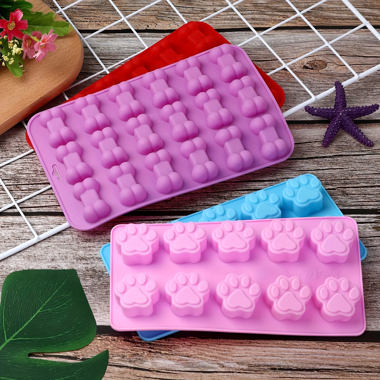  Dog treat baking mold Silicone Molds for Chocolate, Candy,  Jelly, Ice Cube dog treat silicone baking molds Dog Paw and Bone Silicone  Molds (Blue,Pink) : Pet Supplies