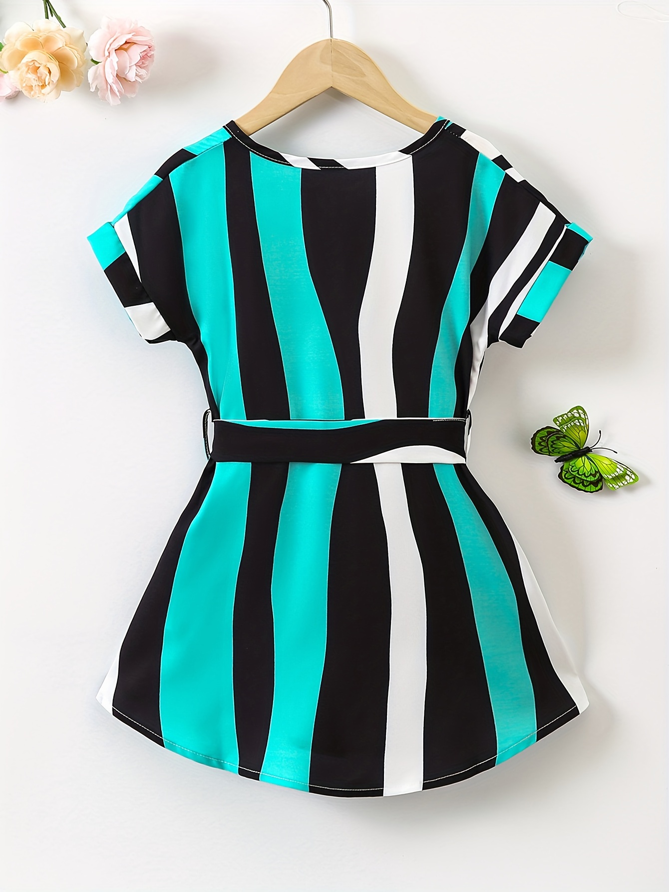 Vertical striped outlet t shirt dress