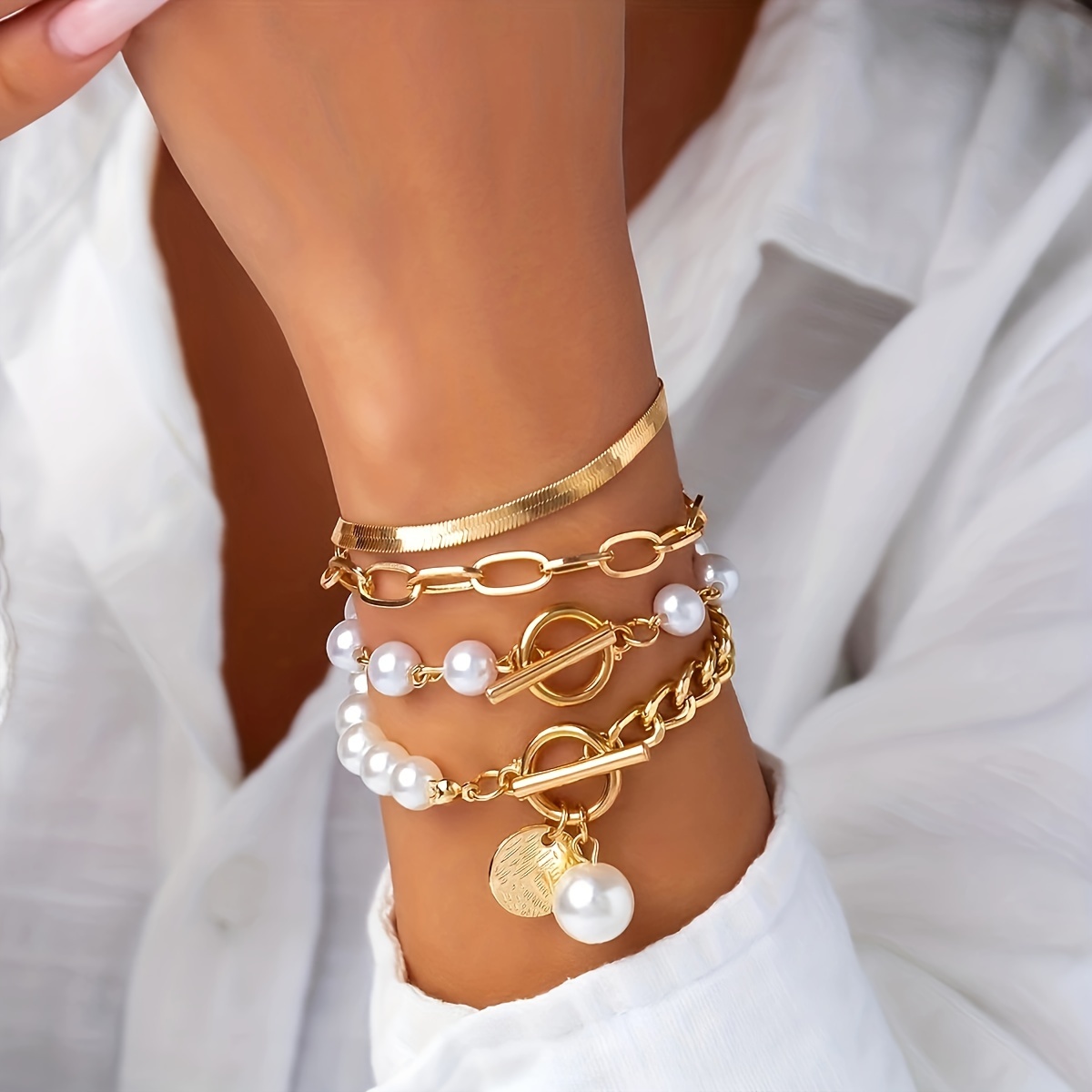 

4pcs Faux Pearls Pendant Cuban Chain Bracelet Set Vintage Style Stackable Hand Chain