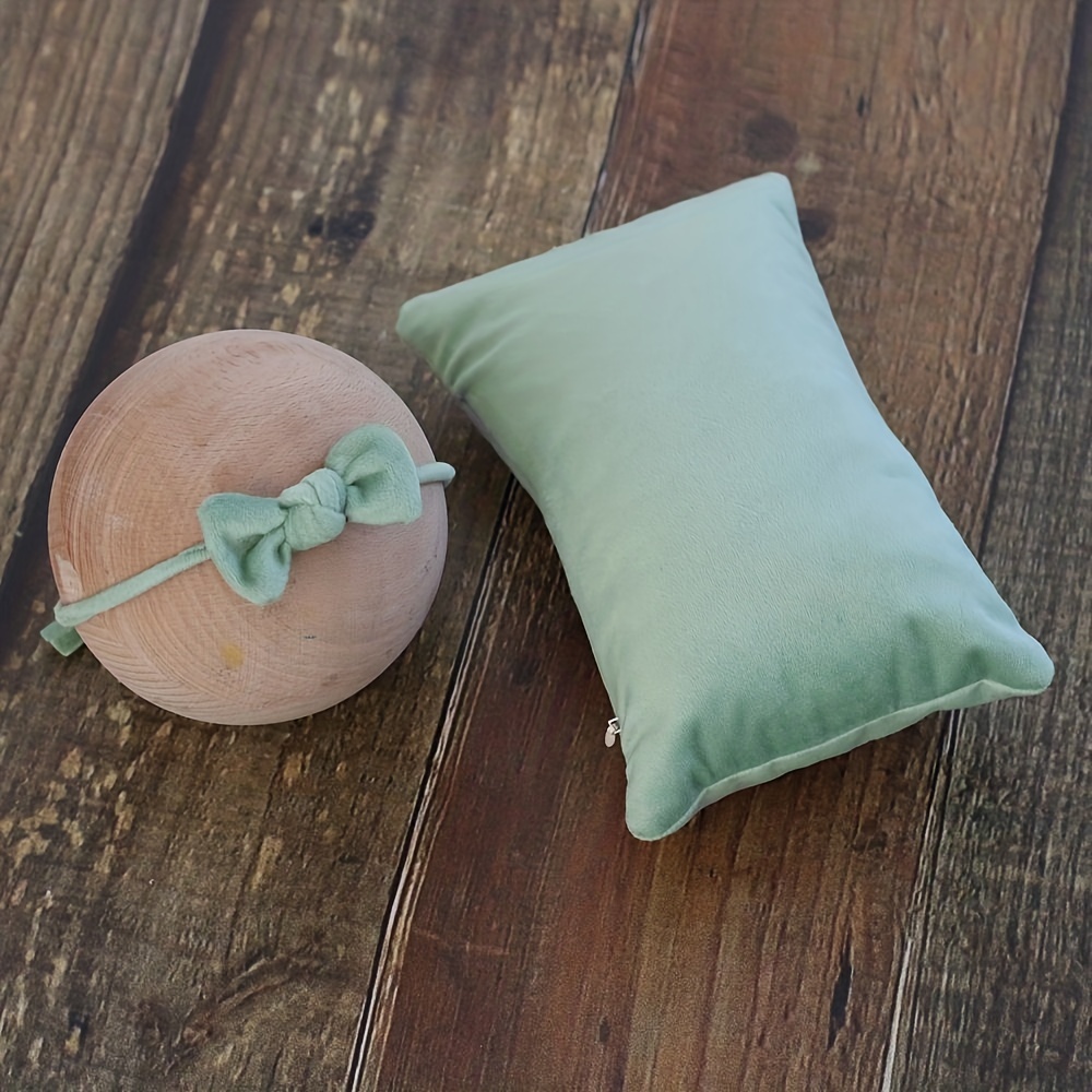Adorable Newborn Lace Hat Pillow for Photography