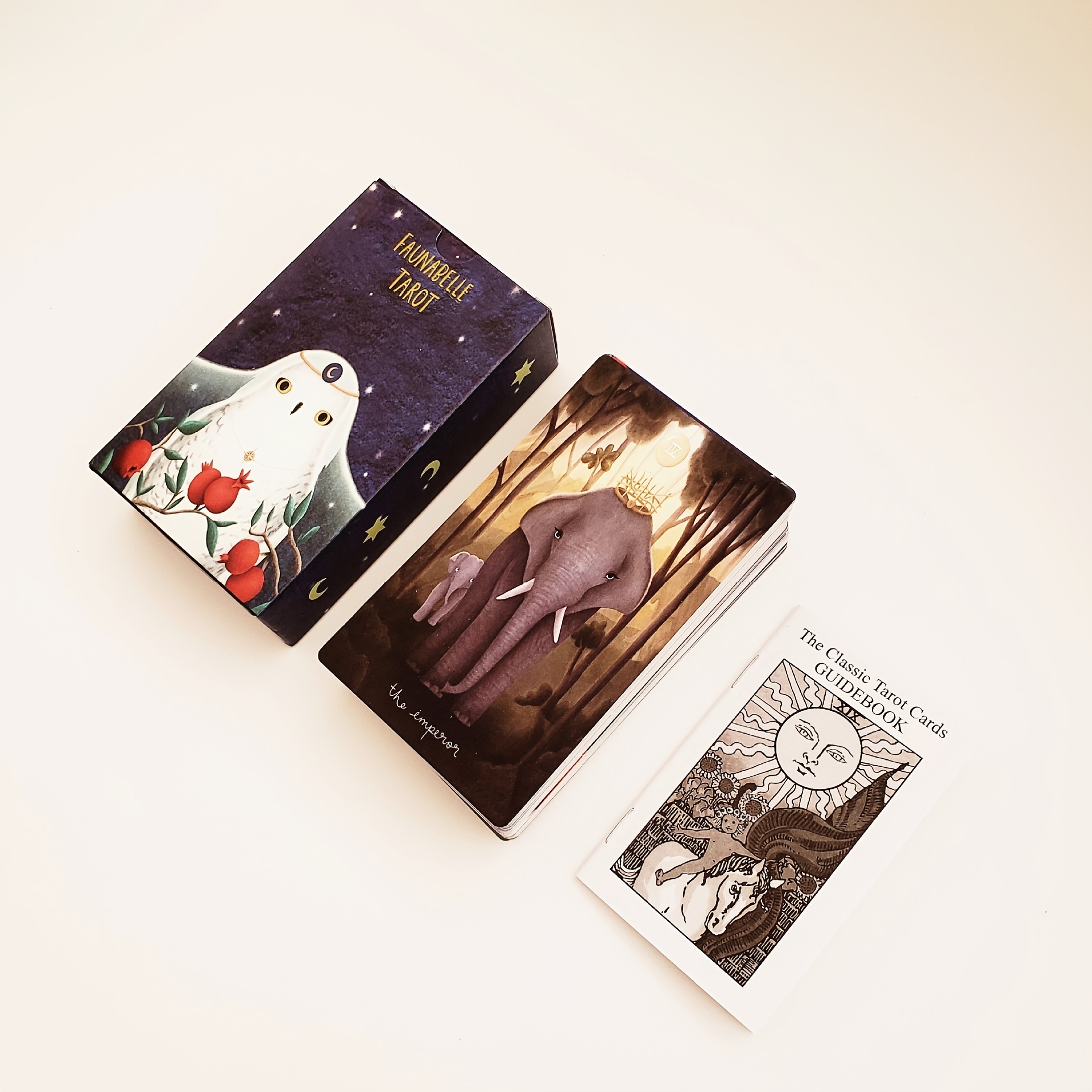 フォーナベル・タロットカード、12*7センチメートルのサイズ、占いゲーム、占いカード、紙のガイドブック付き、かわいい動物のタロットデッキ、フォーナ・ベル