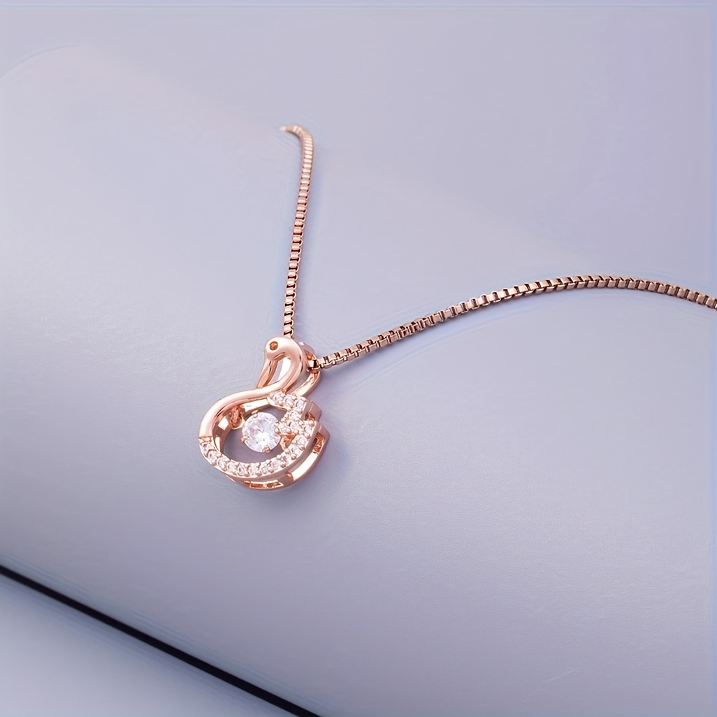 Small Love Heart Necklaces Niche Design Clavicle Chain Elegant All-Match  Titanium Steel Necklace Simple Cute Heart Jewelry - AliExpress