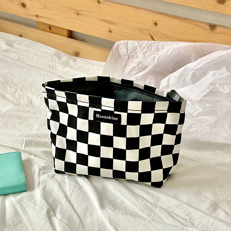 Checkered Makeup Bag – 52 West