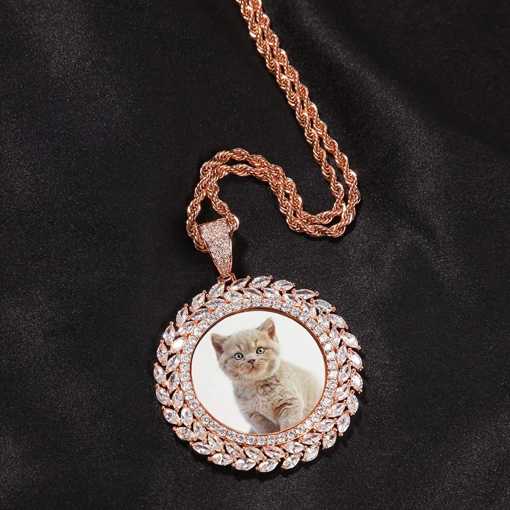 Picture on sale medallion necklace