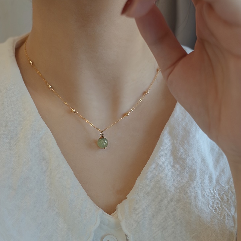 

Vintage Beads Imitation Jade Pendant Necklace Elegant Good Luck Sweater Chain Neck Jewelry Gift