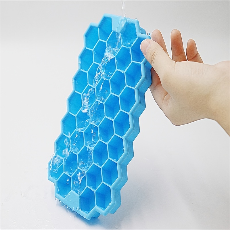 1pc Silicone Honeycomb Ice Cube Tray With Lid, 37 Grids Thickened