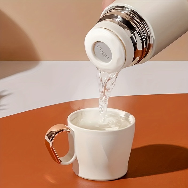 Tazas térmicas de diseño para disfrutar de un café caliente en