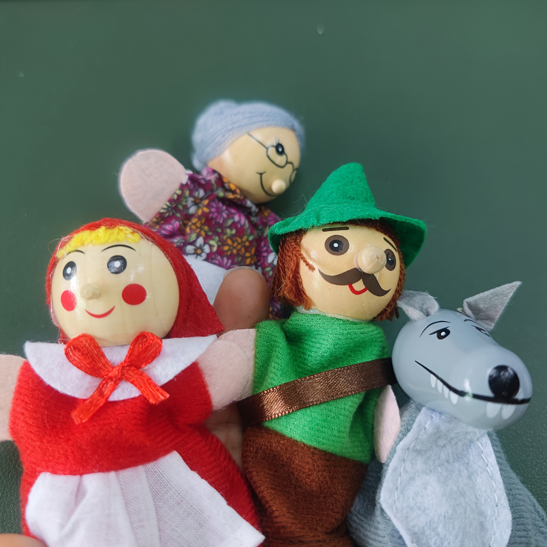Liwein 5 Pièces Marionnette à Doigt, Bébé Histoire Temps Marionnettes  Marionnettes à Doigts Animaux Histoire Time Props Finger Marionnettes pour  Bébé