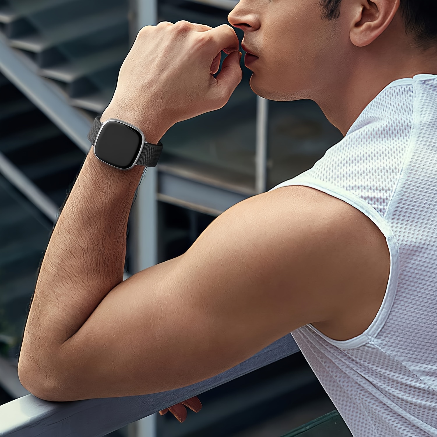 Fitbit versa best sale 2 lite straps