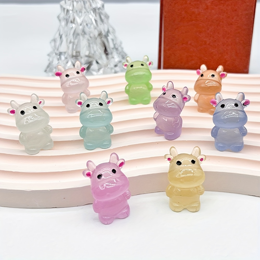 Mini Resin Luminous Pigs Perfect For Diy Christmas Birthday - Temu