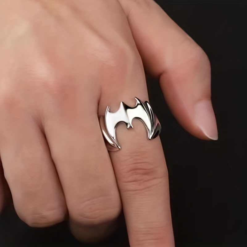 Men's Gothic Punk Bat Opening Finger Ring