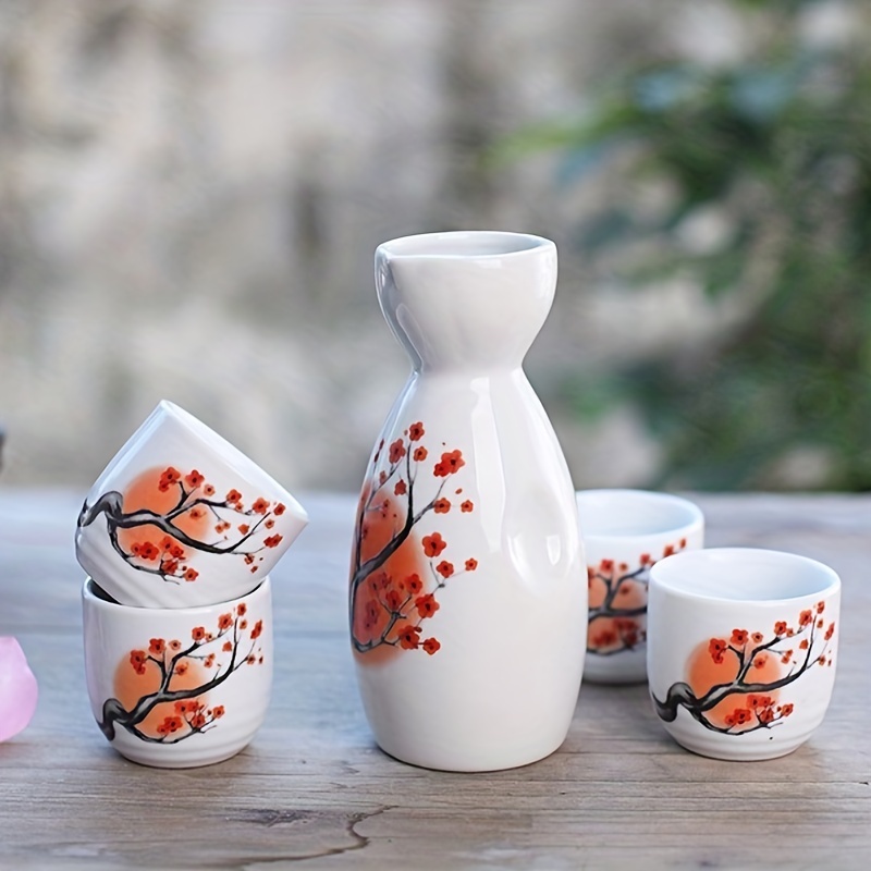 Set da bar in ceramica da 5 pezzi Set di sake giapponese con quattro tazze  di vino Regalo in ceramica in stile porcellana di cartamo dipinto a mano
