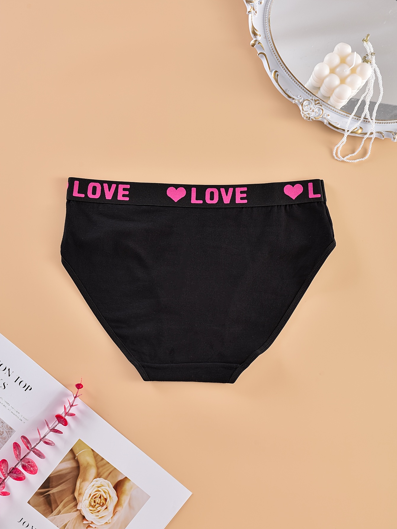 Is That The New 3pack Letter Tape Waist Panty Set ??