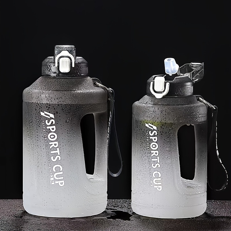 Stay Hydrated & Look Stylish: Gradient Color Sports Water Jug With