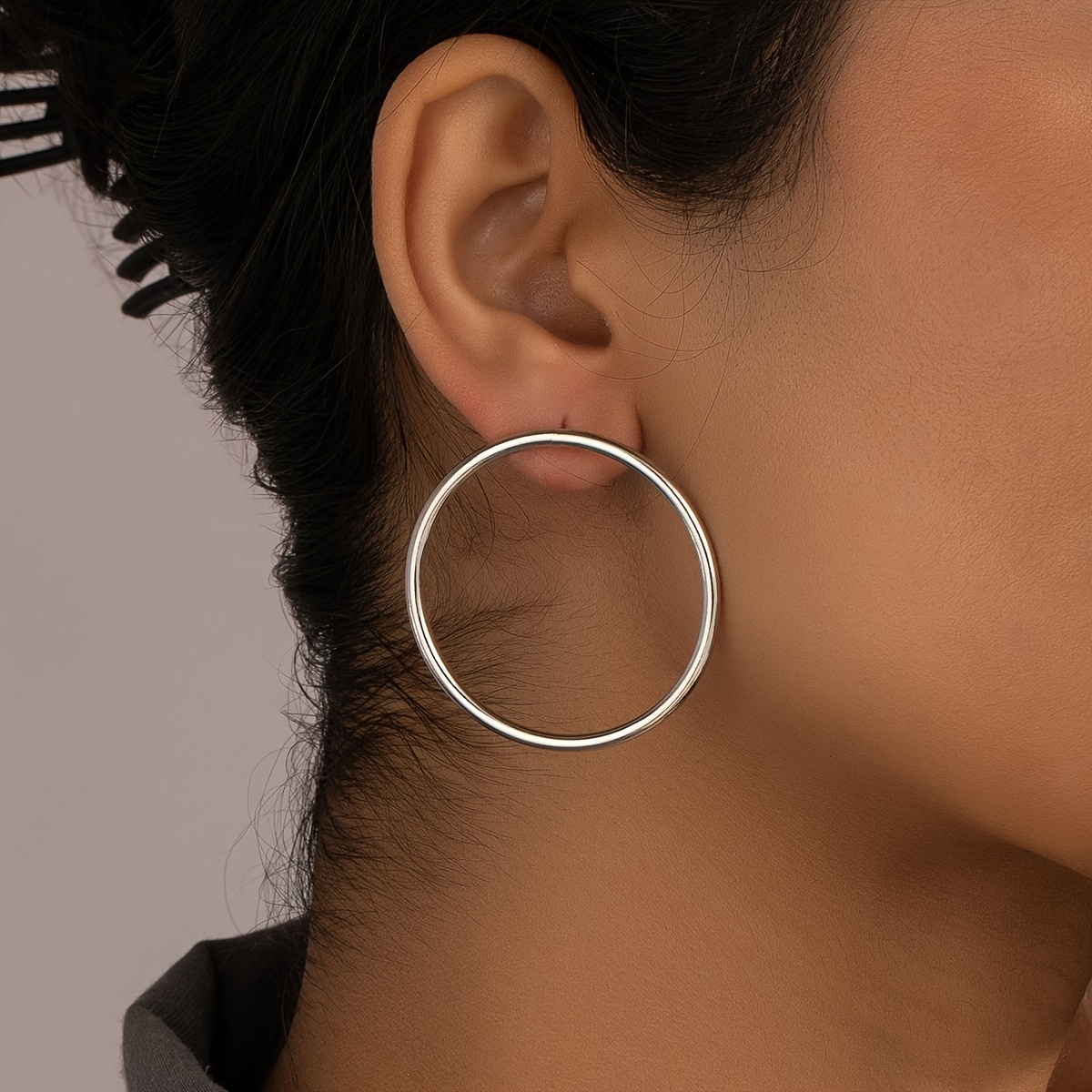 Stylish Simple Geometric Metal Stud Earrings, A Pair of, and Versatile