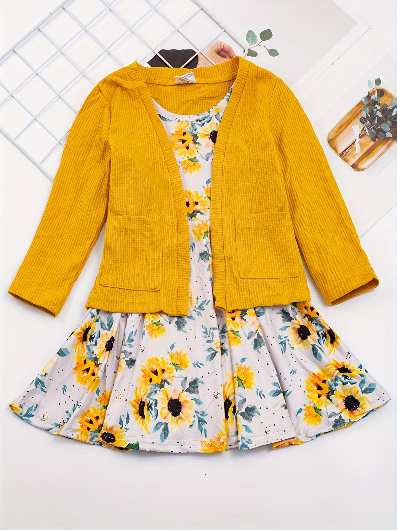 Girl's Sunflower Pattern Outfit Bright Sunny Print - Temu