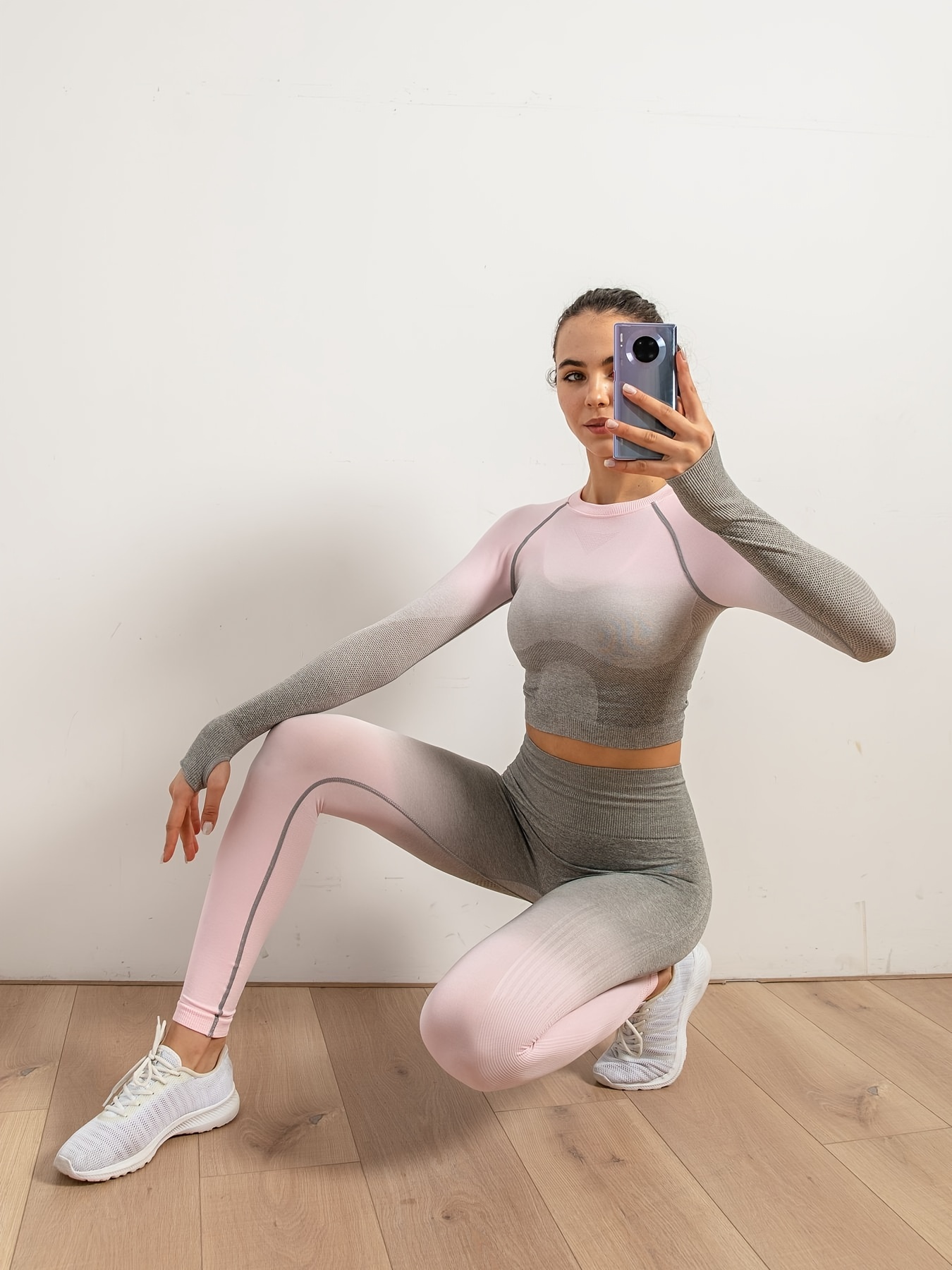 2 pieces Women's Yoga Set - Long Sleeve Sports Top and Tight Shorts for  Fitness and Workout Gym - Comfortable and Stylish Activewear