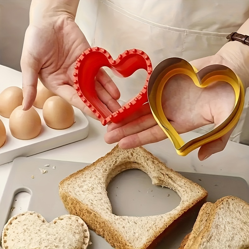 Heart Shaped Mold, Bread Cutting Mold, Stainless Steel Biscuit Cutter Molds  For Cooking Pastry, Sandwich Cutter Mold, Toast Bread Press Mold, Baking  Tools, Kitchen Tools - Temu