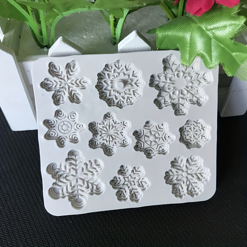 1pc, Multiple Christmas Snowflake Cake Decoration Mold Fondant Chocolate  Mousse Silicone Mold.