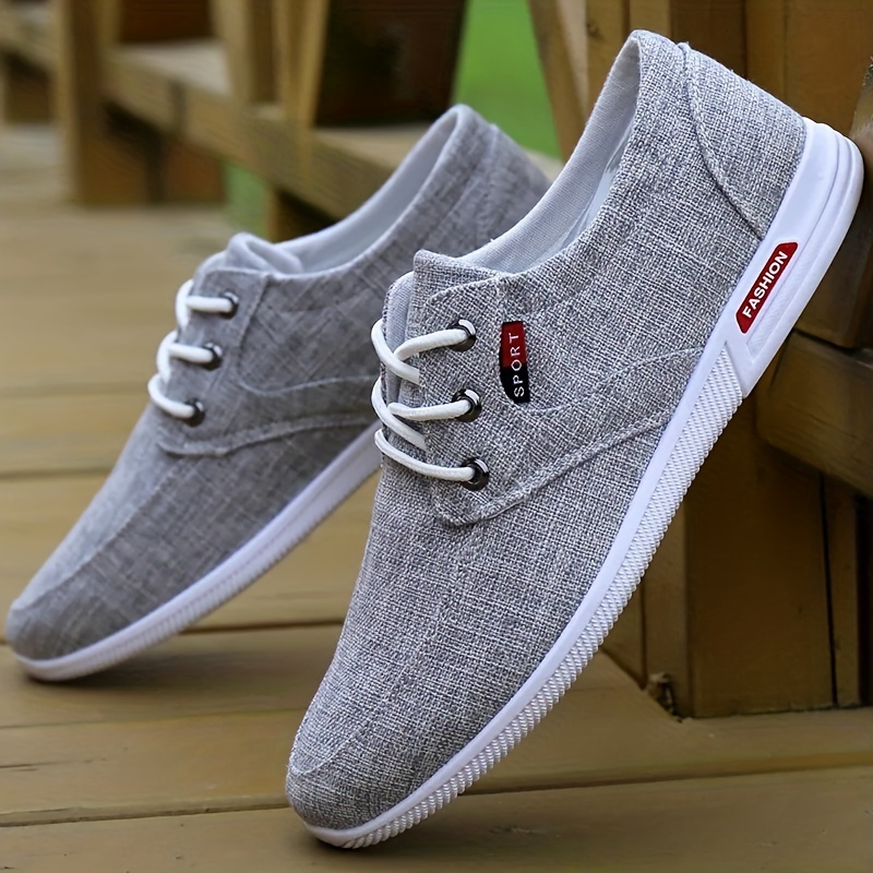 Men Lace-Up Walking Shoes