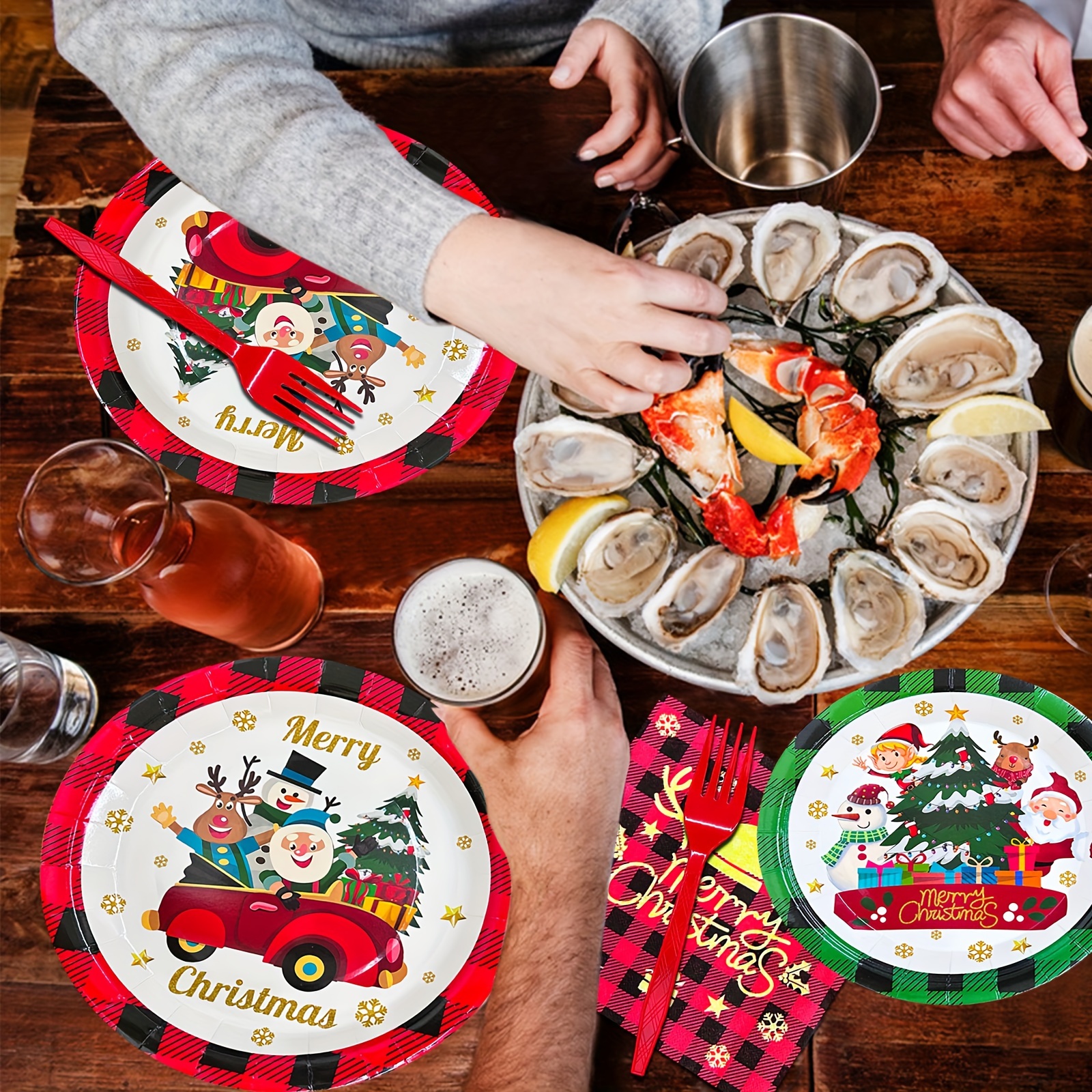 Christmas party shop paper plates