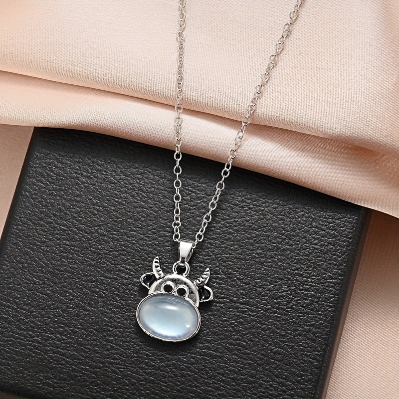 Cow Head Pendant Necklace Casual Jewelry Gift