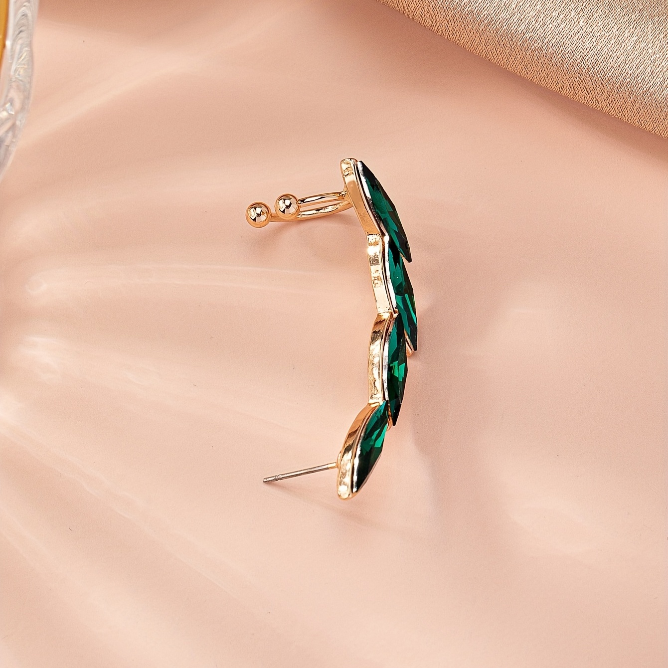 Emerald Synthetic Gems Decor Retro Stud Earrings