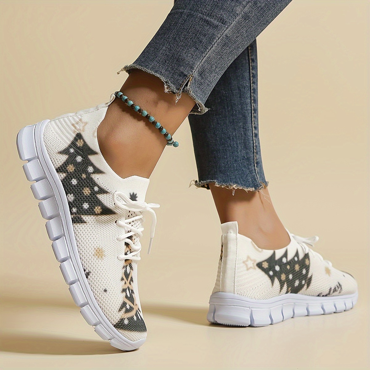 Christmas Tree Print Mesh Breathable Flying Woven Shoes Soft Sole Comfortable