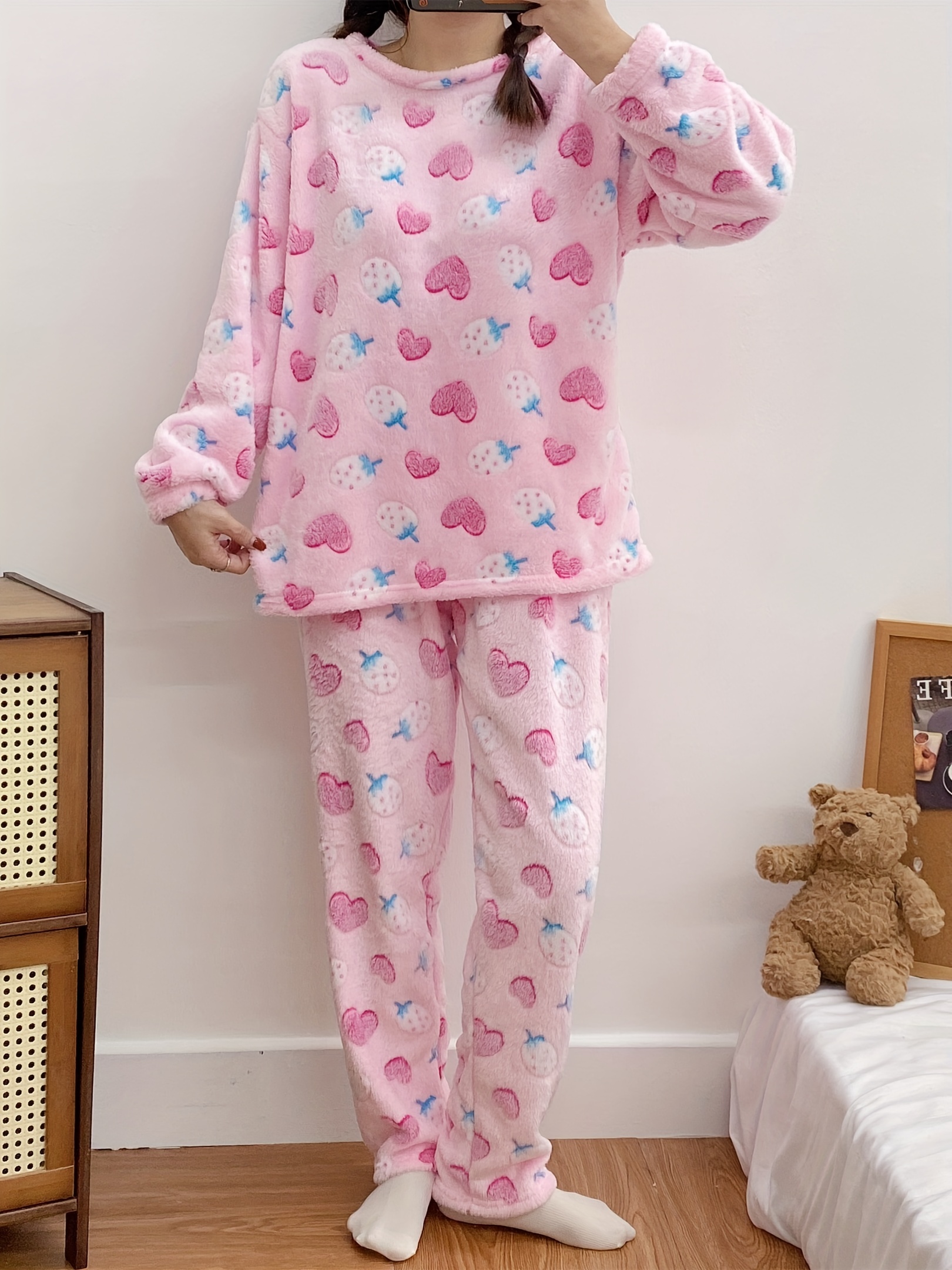 Women's Flannel Pajama Set in Pink