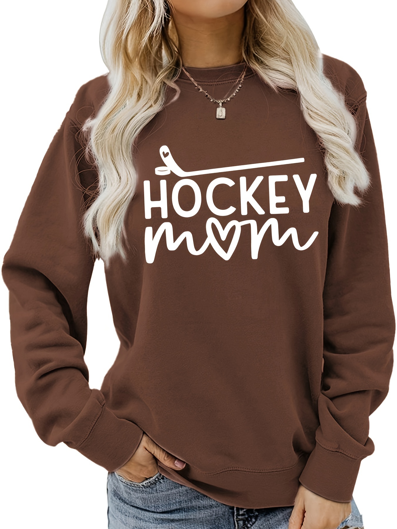 Hockey Mom - Soft comfort Unisex Heavy Blend™ Hooded Sweatshirt –  CheckItOutDesigns