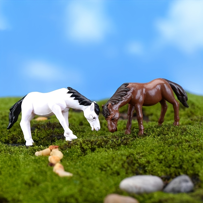 Joli petit cheval noir miniature : décoration de terrarium, figurine animale,  micro, mini fée, jardin, animaux de la ferme, maison de poupée, diorama,  petites poupées -  France