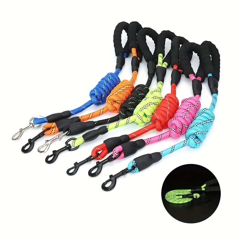 Reflective Dog Traction Rope By Alibear Safe & Durable For Medium & Large  Dogs, With Hook & Light For Nighttime Safety. From Weddingzone, $2.9