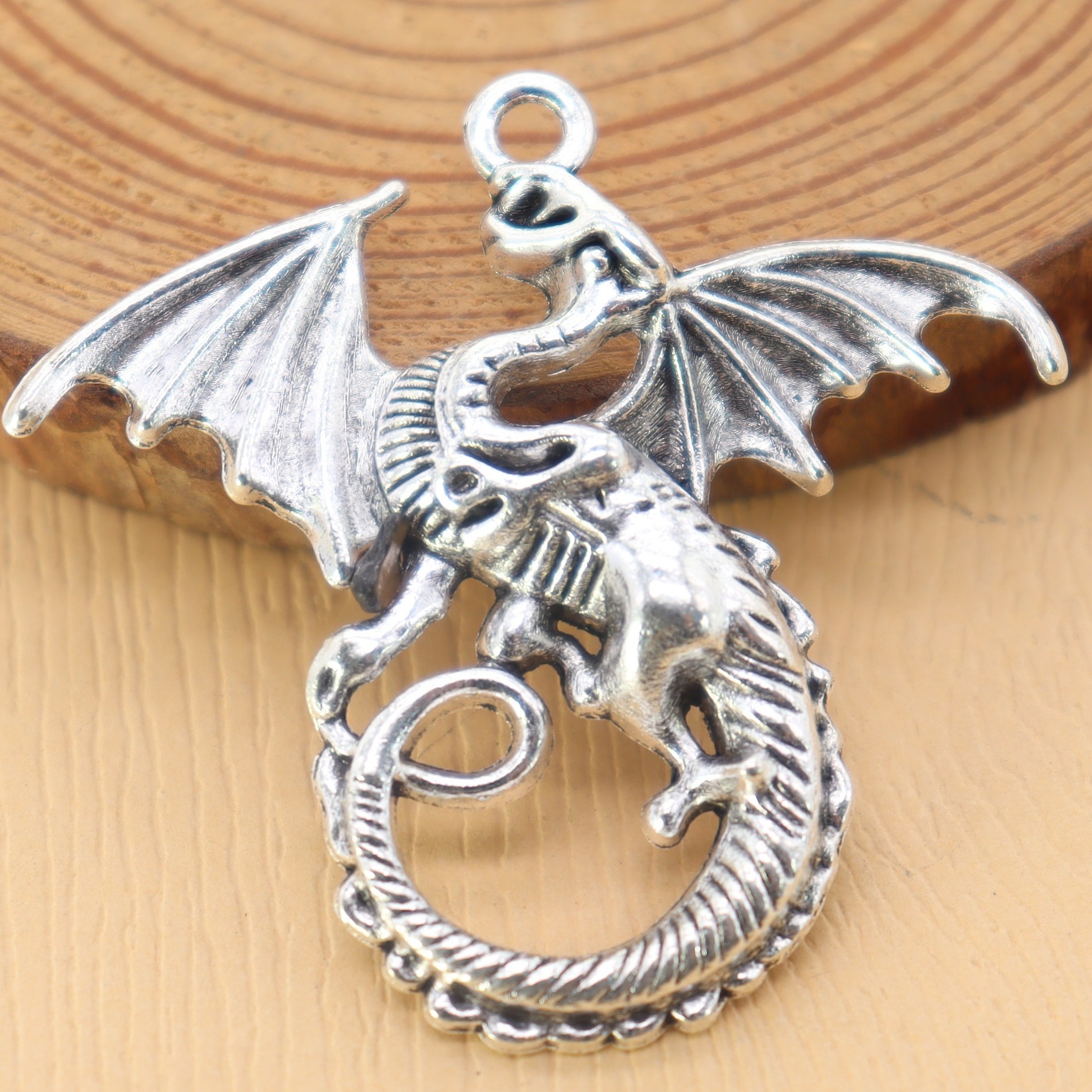 Vintage Alloy Flying Dragon Pendants With Wings For Diy Necklace