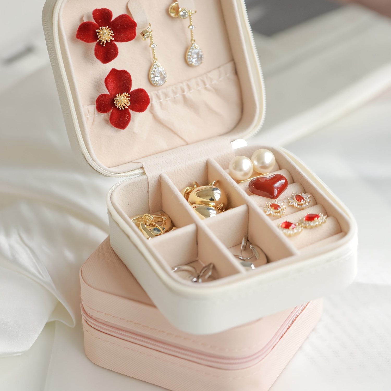 Simple Mini Soldi Color Jewelry Box, Lightweight Travel Rings Earrings  Organizer