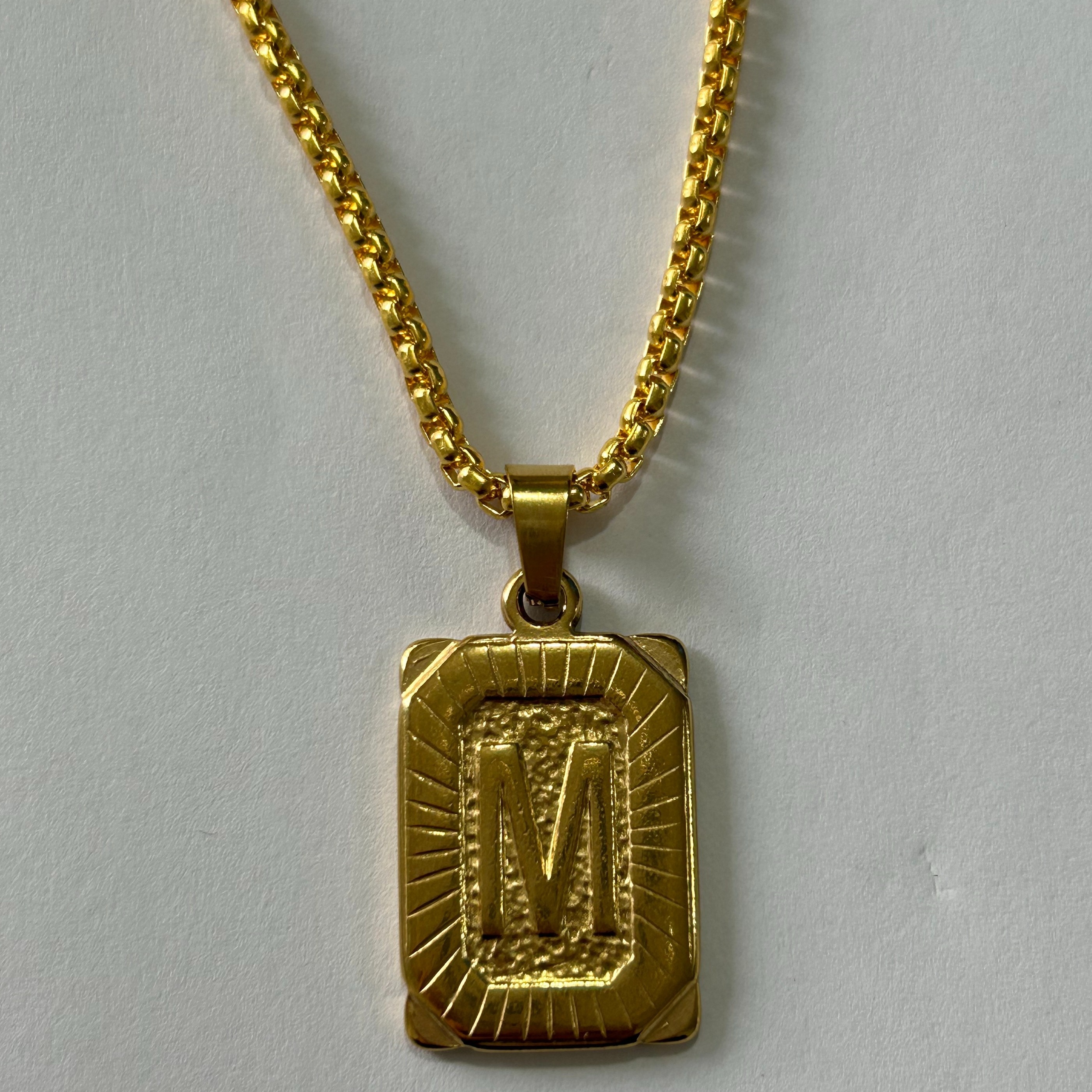 Collier Personnalisé Prénom Plaqué Or 18K - Pendentif Lettre A-Z - Cadeau Femme