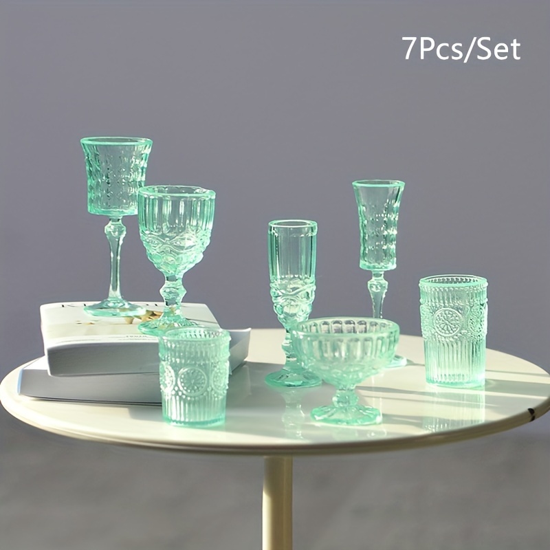 Dolls House Glassware - Dolls House Miniature Handmade Clear Short Stemmed  Wine Glass, Product Code 11166