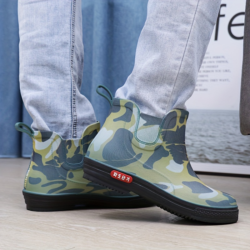 Mens camo rain on sale boots