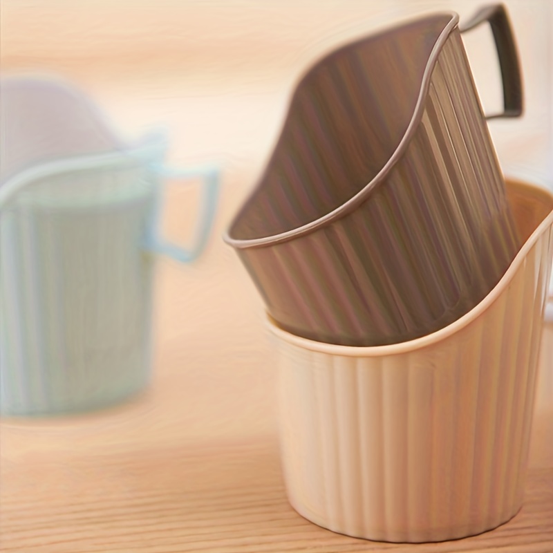 Plastic Brown Cup Holders