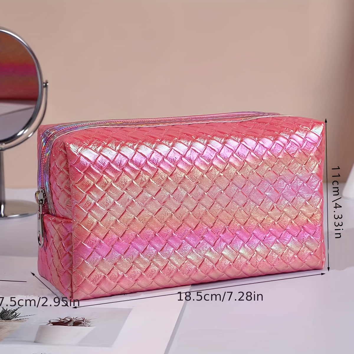  Cosmetic Travel Bag Checkered Makeup Bags For Women  Hand-Portable PU Leather Waterproof Cosmetic Bag with Adjustable Dividers Toiletry  bag Artist Storage Bag (Checkered) : Beauty & Personal Care