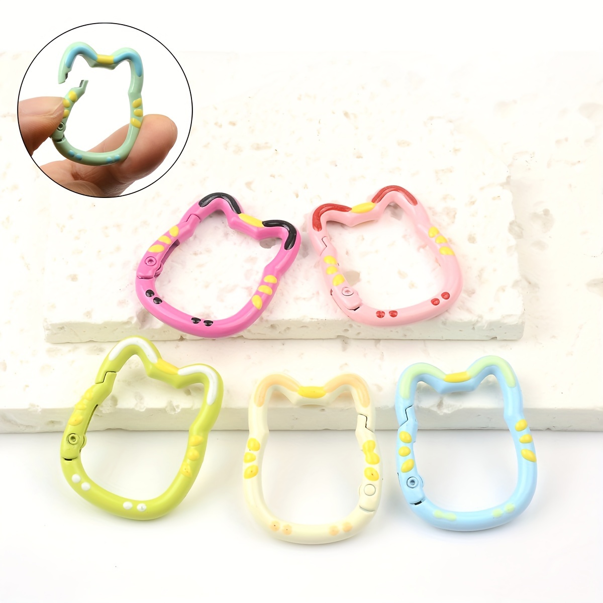 

5pcs Random Colors Hand-painted Hollow Cute Cat Baked Paint Spring Buckle Open Ring Connecting Buckle Jewelry Clasps For Diy Bead Keychain Making Accessories