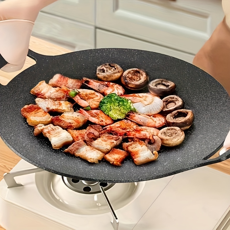 2 Pcs Korean BBQ Grill Pan 6 Layer Coating Non Stick Grill Round Griddle  Pan with 2 Pcs Cover Bag for Gas Open Fire Camping Home Outdoor Stoves