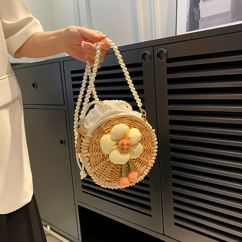 Round Straw Shoulder Bag with Leather Flap Summer Beach Fashion