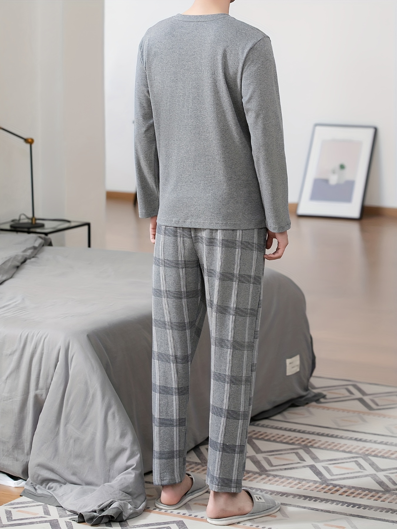 Men's Simple Style Casual Cotton Pajamas Sets, Solid Long Sleeve With Chest Pocket Crew Neck Top & Loose Checkered Pants Lounge Wear, Outdoor Sets For Spring Autumn