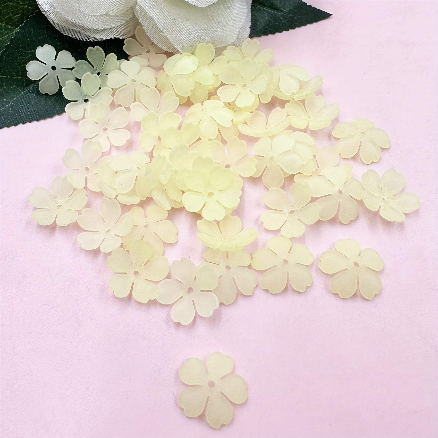 Craftdady 50Pcs 18K Gold Flower Spacer Bead Caps 5-Petal Metal End Caps for  Jewelry Making Hole: 1mm