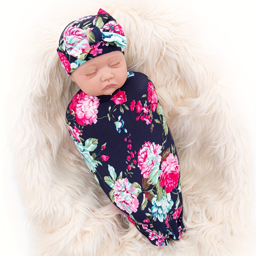 Newborn Swaddling Blanket with Beanie Set