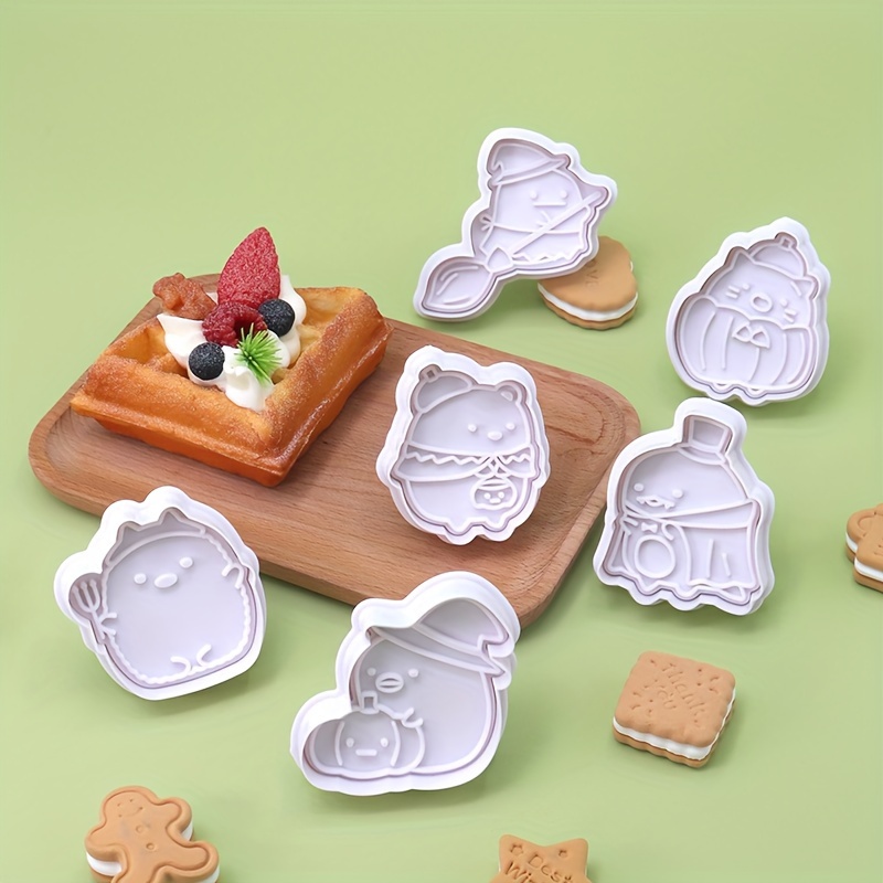 Kawaii Christmas Cookie Plunger Cutters Japanese Anime - Temu