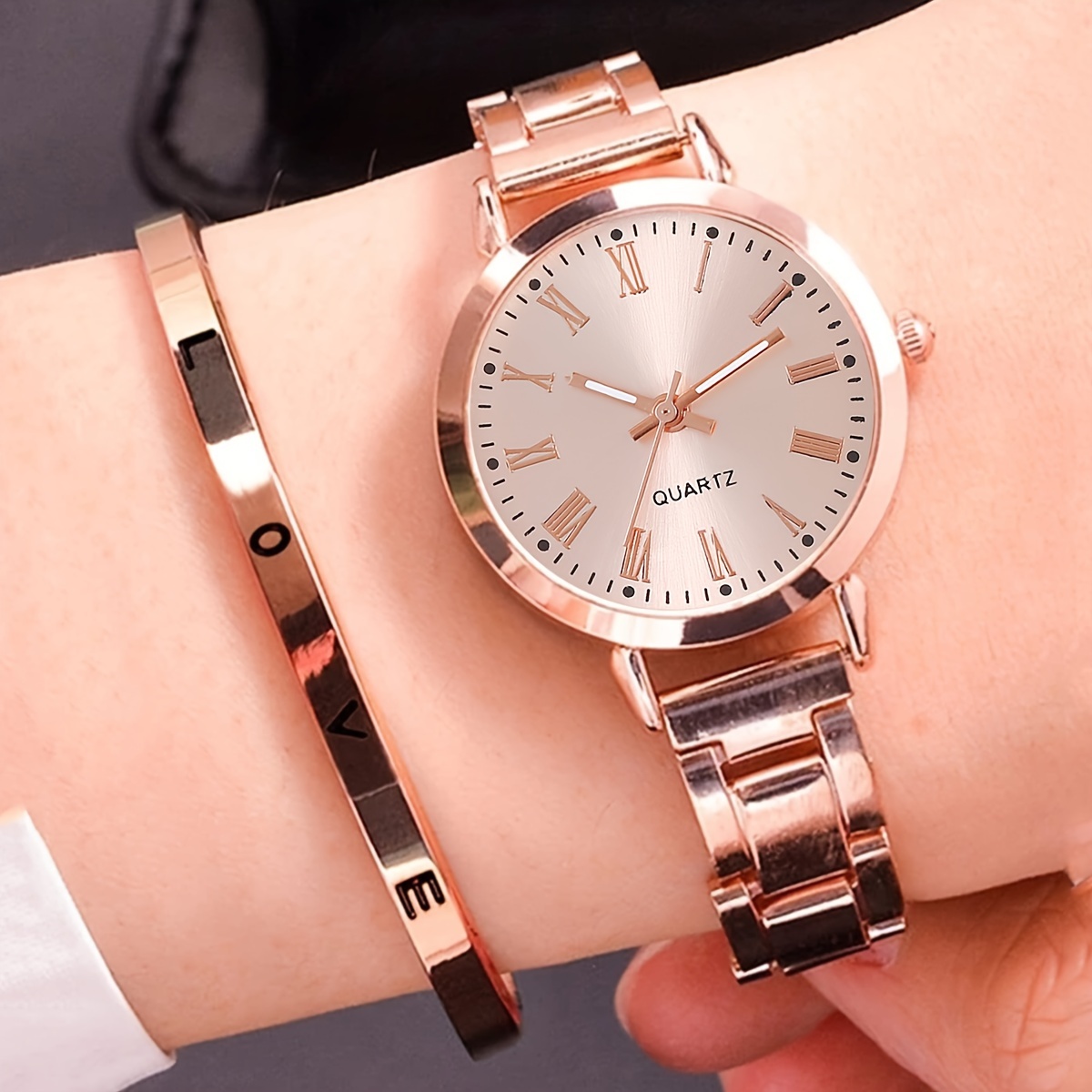 Simple gold watch hot sale for ladies