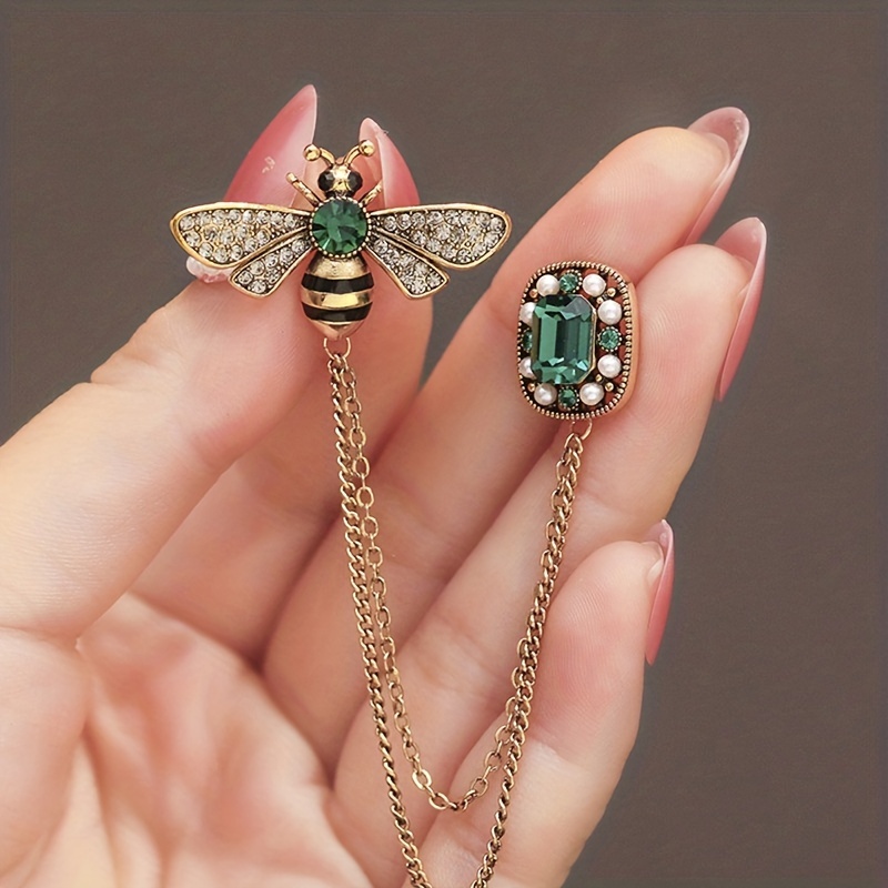Little Bee Tassel Brooch, Retro Chain Collar Pin