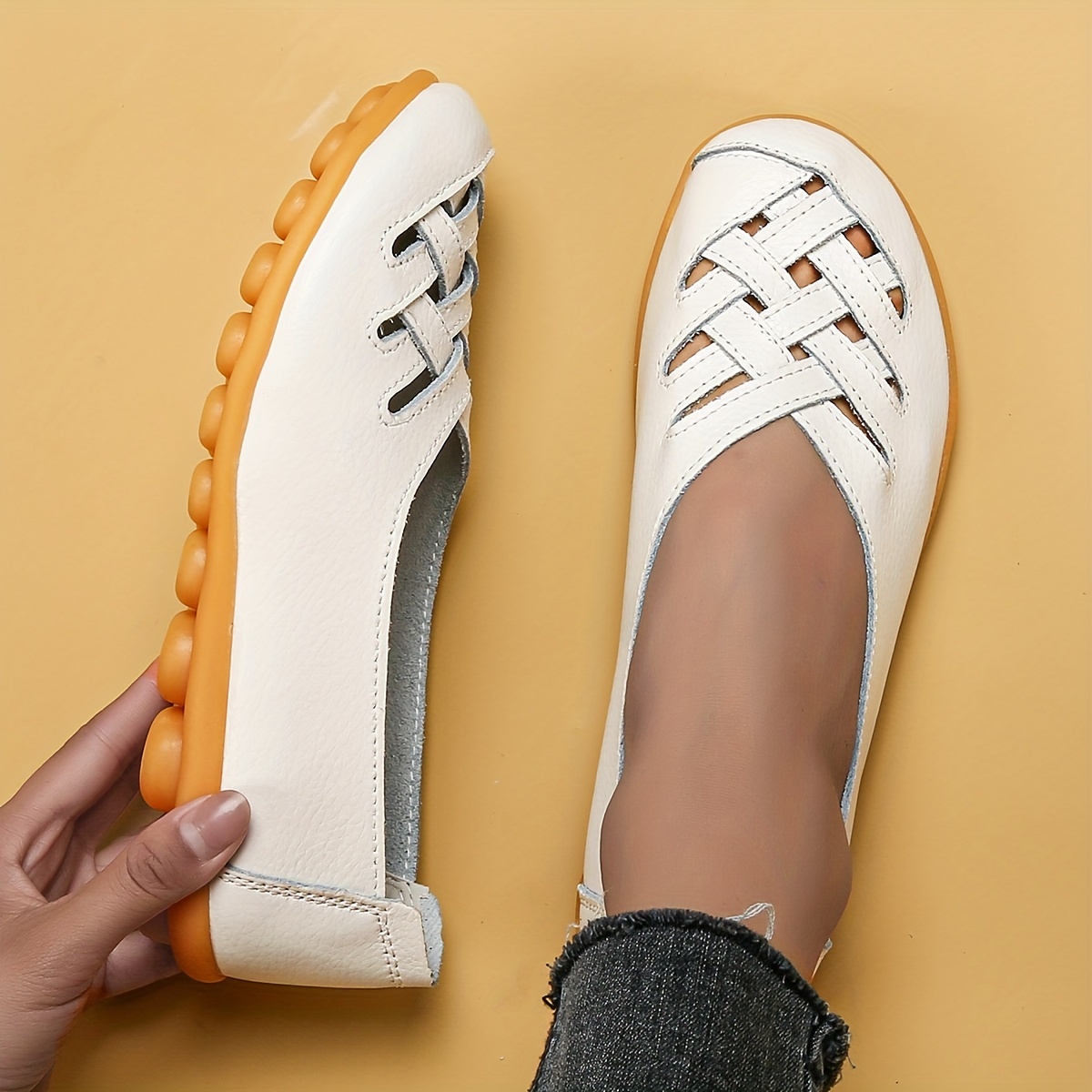 Slip On Half Shoes For Women Boat Shoes Ladies Korean Flat Shoes women's  fly woven breathable mesh shoes for Women Sneakers