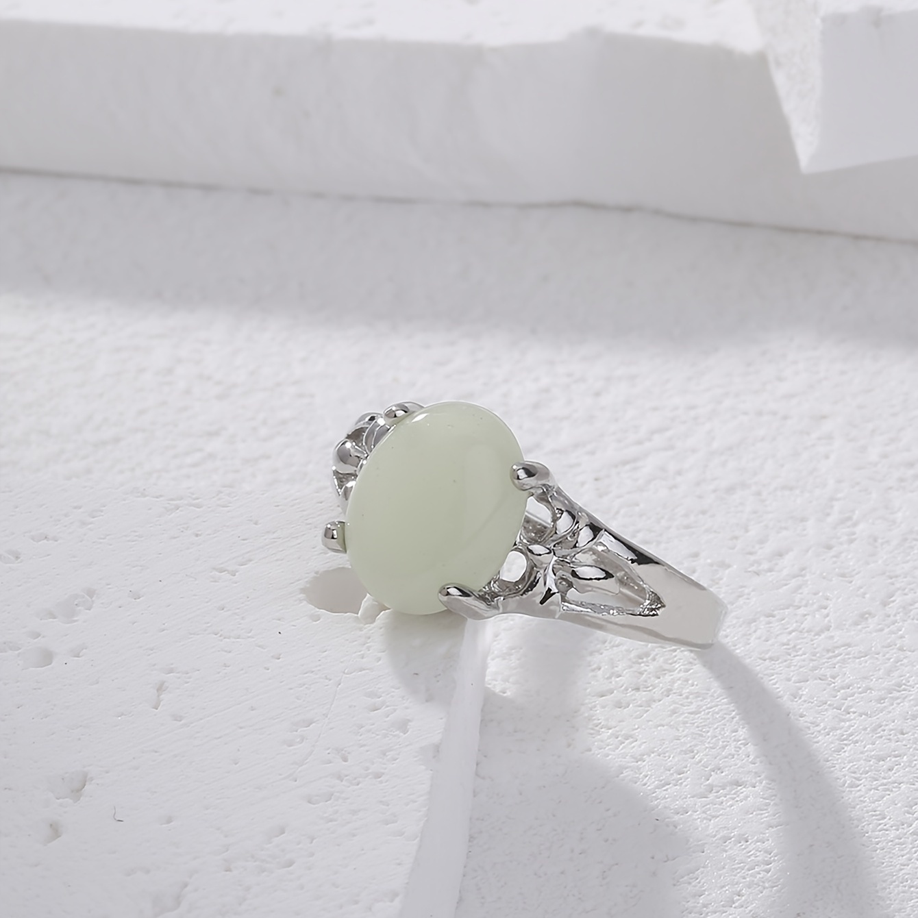 Men's Oval Luminous Ring, Stylish Accessory